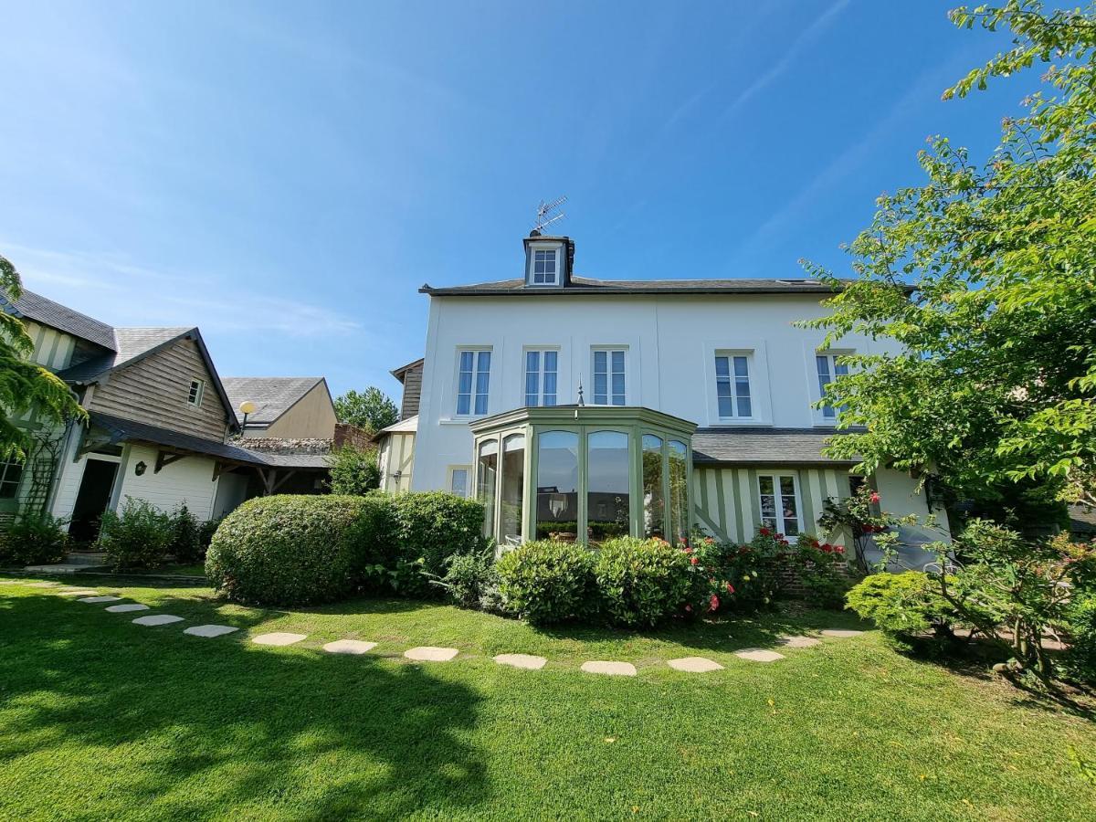 Maison Saint Leonard Онфльор Екстериор снимка